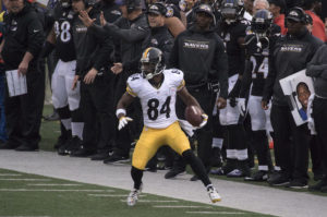Read more about the article Antonio Brown Busted With 100 MPH Speeding Ticket